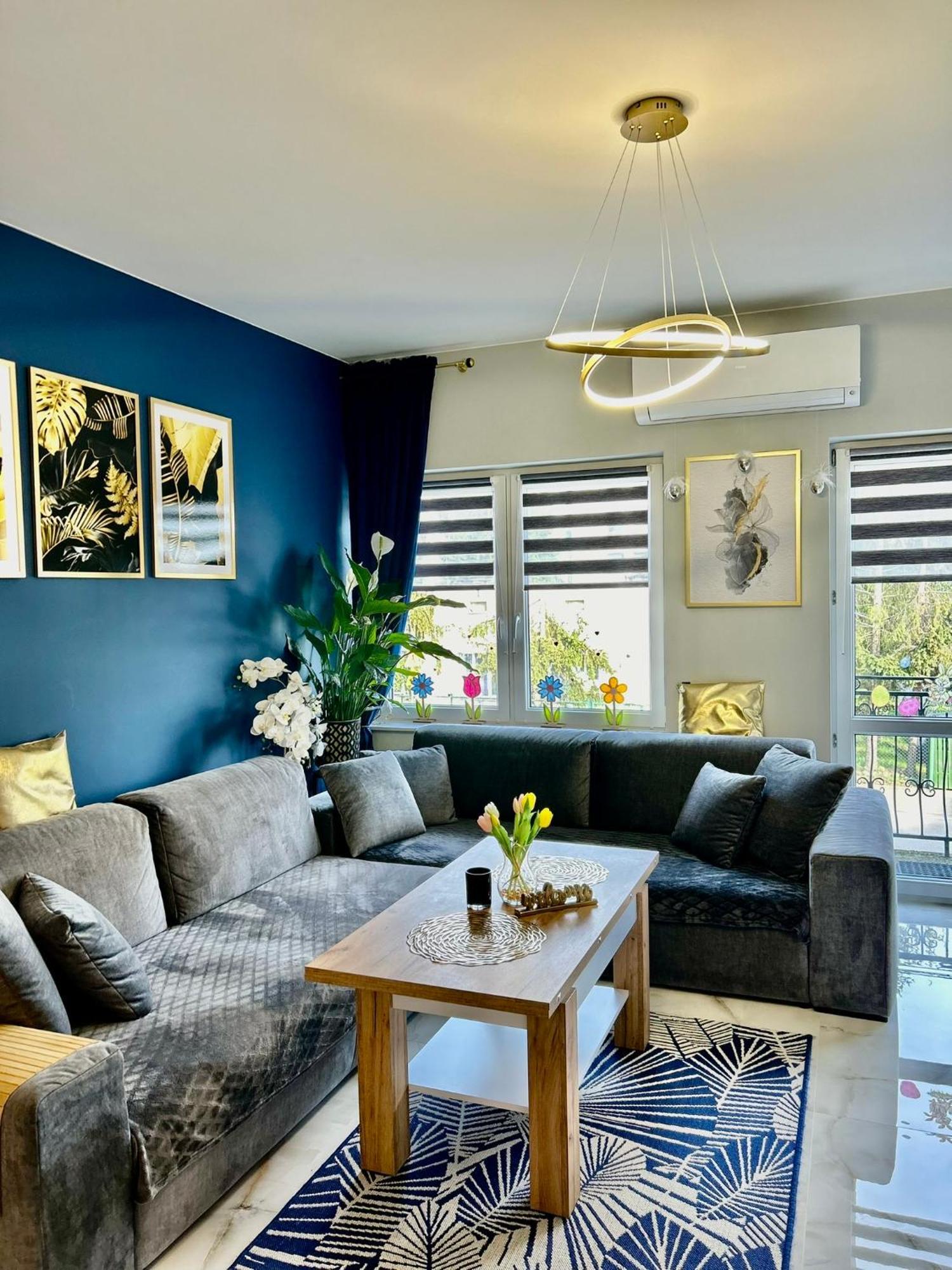 Golden Luxury Suite Nowy Dwór Mazowiecki Екстериор снимка